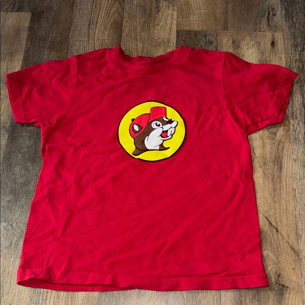 Buc-ee’s Red Logo Shirt Size YS